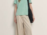 Футболка свободного силуэта из мягкого хлопка