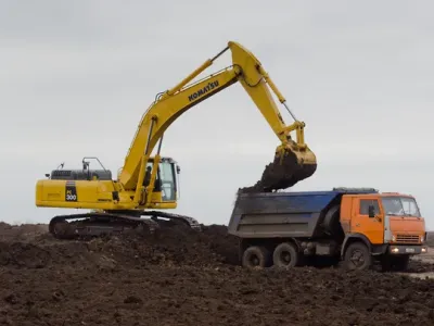 Япония ограничила поставки спецтехники в Россию
