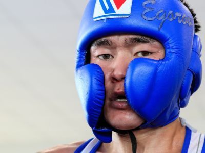 Чемпионат России. Василий Егоров за минуту одержал победу в бою и вышел в четвертьфинал турнира