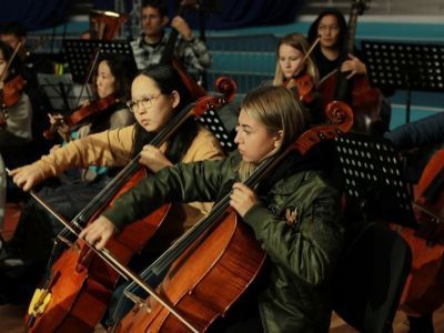 Природа и человек, традиции и Джон Сноу. Что представят на шоу «Свет над Арктикой»