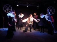 Мим-театр «За двумя зайцами»