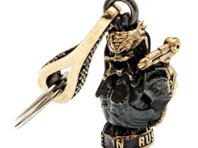 Брелок Хищник, бронза