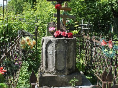 Могила Коринфского Михаила Петровича (1788 - 1851 гг.)