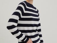 Джемпер в полоску свободного силуэта