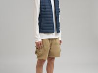 Стеганый пуховый жилет