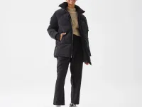 Женская куртка Lacoste с боковыми молниями