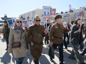 Фото. В Якутске акция «Бессмертный полк» собрала более 50 тысяч человек