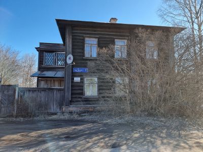 Дом Абакумова (деревянный)