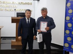 Более 366 тысяч тонн топлива доставили в районы Якутии по автозимникам