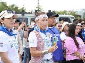 В Якутске прошел субботник «Особенности национальной уборки»