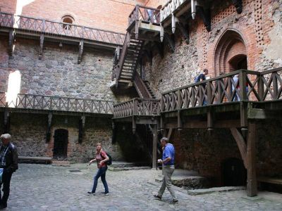 В Роскачестве провели исследование мобильных приложений турагентств