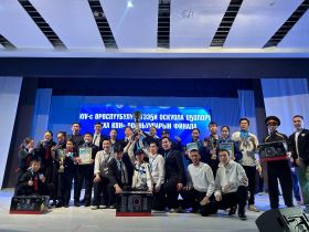 Команда Горного района стала чемпионом финала школьных игр «Саха КВН»