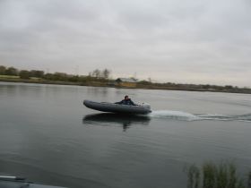 Лодка ПВХ ФЛАГМАН 420 IGLA