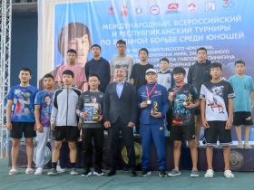 Названы победители юношеского турнира по вольной борьбе в честь олимпийского чемпиона Павла Пинигина