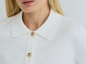 Кардиган на пуговицах, Белый