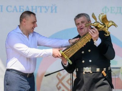 Якутия приняла переходящий символ проведения Федерального Сабантуя