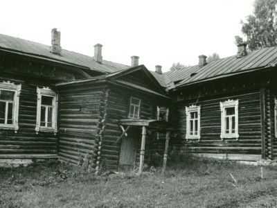 Главное здание