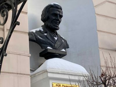 Бюст Ф.М. Решетникова