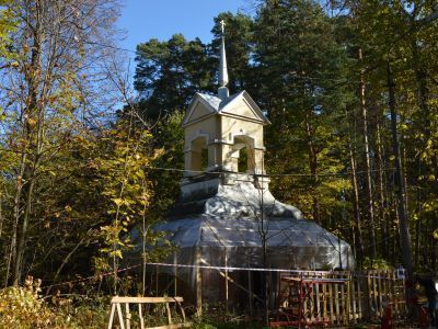 Часовни: западная и восточная