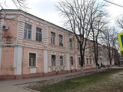 Здание общественного назначения