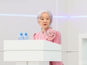 На форуме трудящихся женщин обсудили меры поддержки многодетных семей