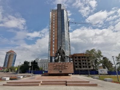 Памятник воинам Бурятии, павшим на фронтах Великой Отечественной войны (1941-1945)