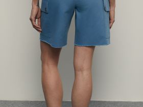 Шорты из тенселя с накладными карманами