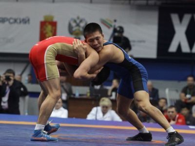 Ньургун Скрябин проиграл монгольскому борцу на чемпионате мира