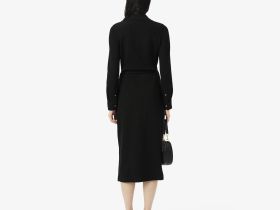 Эластичное хлопковое платье Lacoste