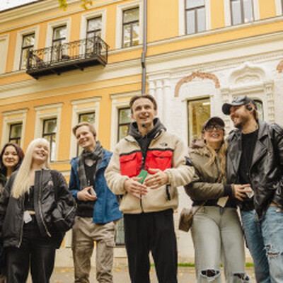 Юмор Памятник «Борющиеся зубры»