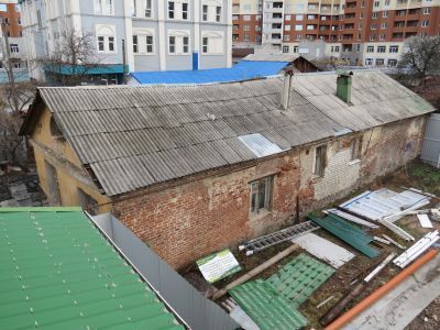 Западный флигель