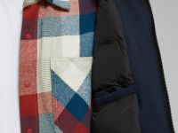 Утепленная куртка с капюшоном