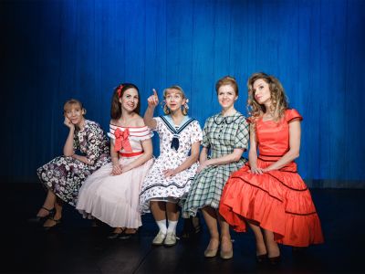 Девчата (Балтийский дом)