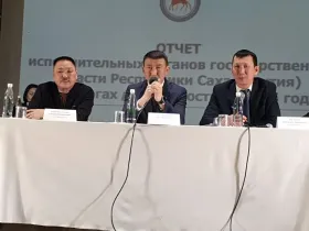 Сергей Местников проверил строительство объектов в Нюрбинском районе