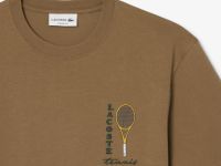 Мужская футболка из хлопкового джерси с принтом и акцентной вышивкой Lacoste