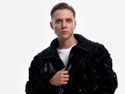 Билеты на Ваня Дмитриенко (Дворец спорта «Янтарный») / Концерт | Афиша | ИнфоТаймс