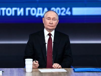 К прямой линии с Путиным поступило более 1 млн обращений
