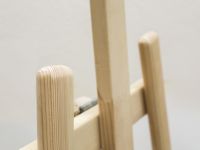 Мольберт Лира Малевичъ Комфорт (с дополнительной полкой и двумя стаканами)