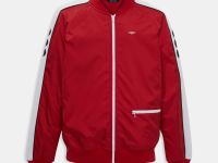 Олимпийка с контрастной отделкой из капсулы ретро