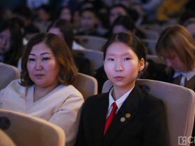 Награждены победители научной конференции школьников «Инникигэ хардыы»