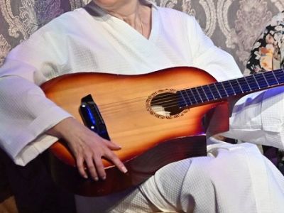 Рошто уна (Рождественский гость)