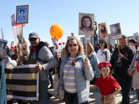 Фото. В Якутске акция «Бессмертный полк» собрала более 50 тысяч человек