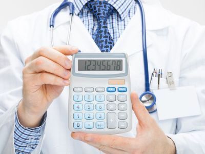 Служба исследований hh.ru выяснила среднюю заработную плату медсестры в Якутии