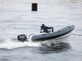 Лодка РИБ БУРЕВЕСТНИК 580 LIGHT