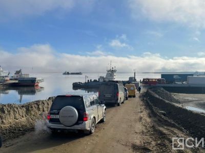 Количество паромов по маршруту Якутск — Нижний Бестях увеличат до 14