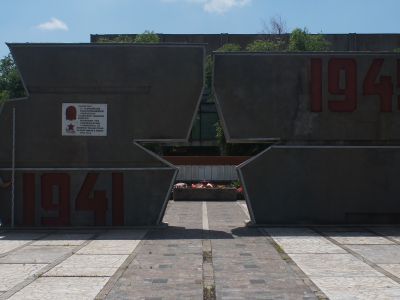 Обелиск погибшим воинам в годы Великой Отечественной войны