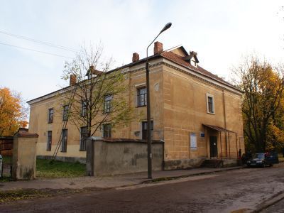 Костел Святой Троицы ("Монастырь Трех Святителей с Болота")