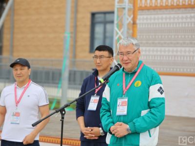 Айаал Бурцев: «Мы рады всем, кто приехал в Таттинский улус»