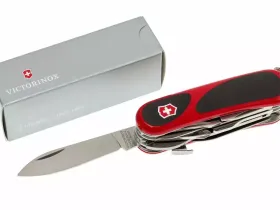 Нож перочинный Victorinox EvoGrip S557, сталь X50CrMoV15, рукоять термопластик GRN, красно-чёрный