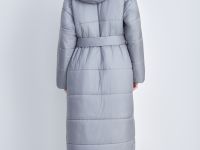 Стеганое утепленное пальто с поясом